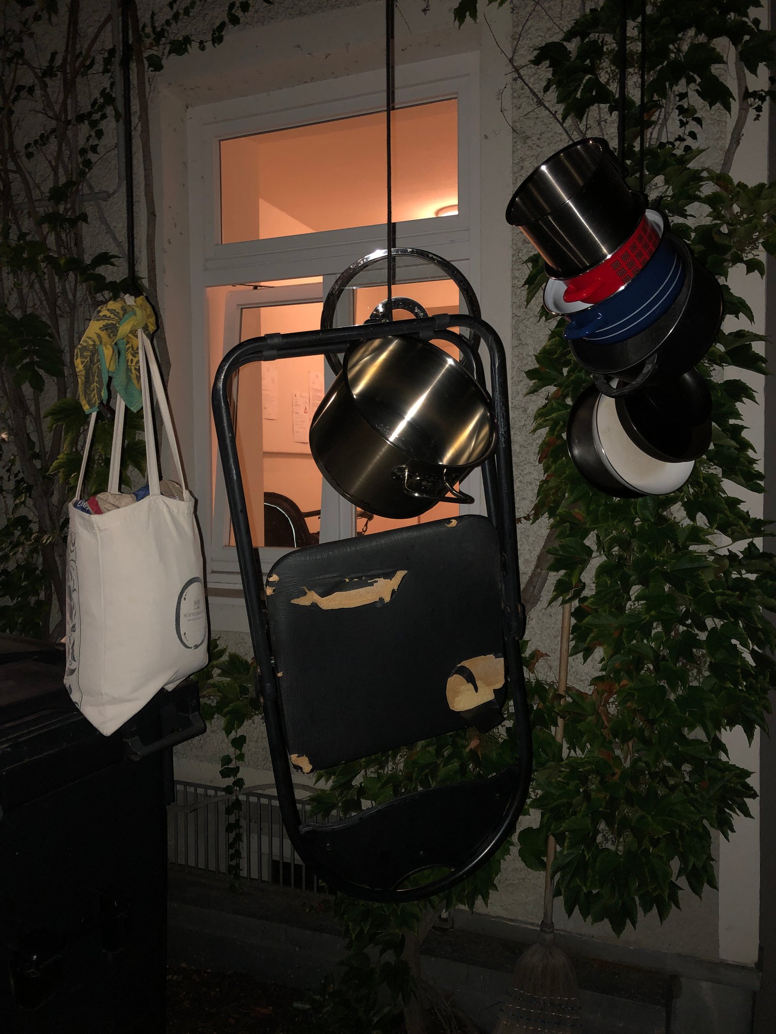 zum trocknen aufgehängt